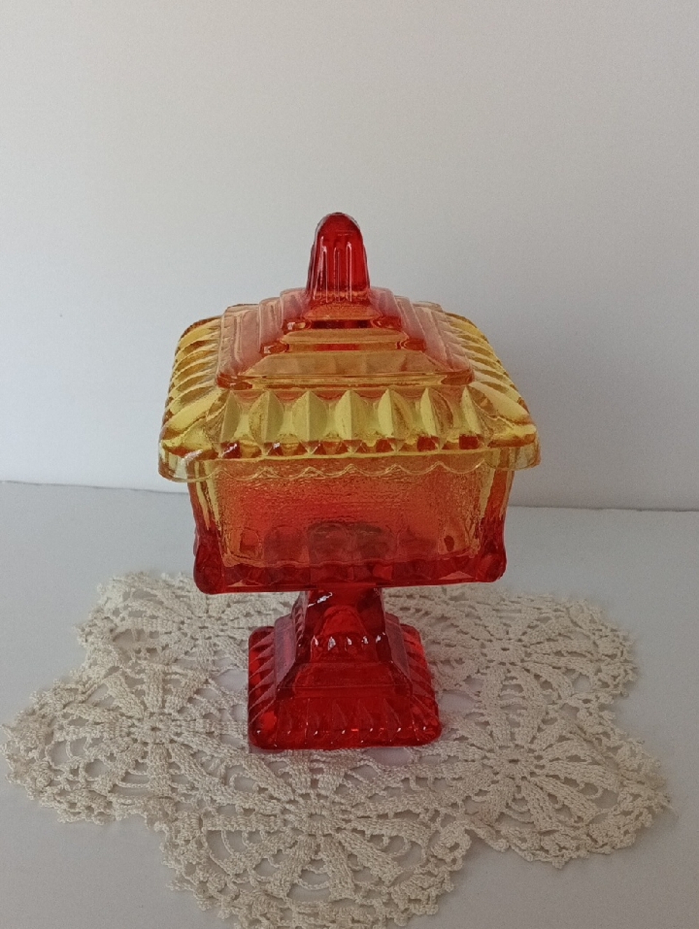 Vintage Jeanette Glass Amberina Wedding Cake Compote
